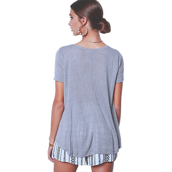 $84 Tart Corneiia Swing Tee Large 10 12 Frost Gray High Low Scoop Breezy NWT - Picture 6 of 13